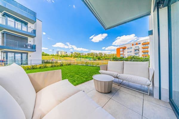 Prodej bytu 2+kk 60 m², Hasilova, Praha Prodej bytu 2+kk 60 m², Hasilova, Praha