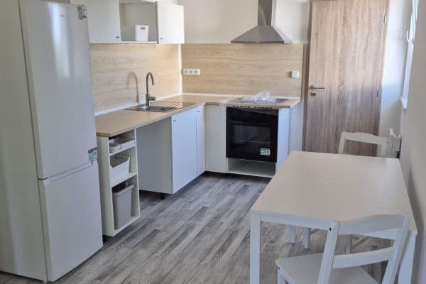 Pronájem bytu 2+kk 41 m², Kladenská, Hostouň Pronájem bytu 2+kk 41 m², Kladenská, Hostouň