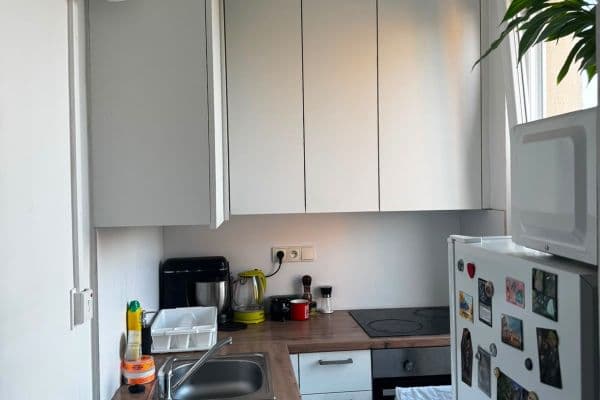 Pronájem bytu 1+1 29 m², Hekrova, Praha Pronájem bytu 1+1 29 m², Hekrova, Praha