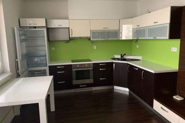 Pronájem bytu 2+kk 50 m², Gen. Peřiny, SO POÚ Hustopeče Pronájem bytu 2+kk 50 m², Gen. Peřiny, SO POÚ Hustopeče