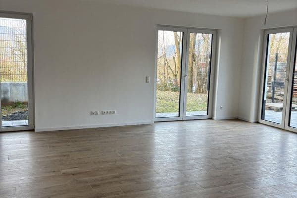 Pronájem domu 120 m², pozemek 150 m², Höchst Pronájem domu 120 m², pozemek 150 m², Höchst