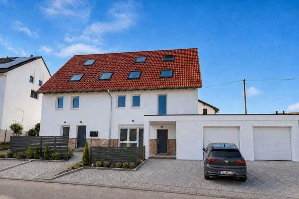 Pronájem bytu 3+1 64 m², Reisachstraße 8,, Pliezhausen Pronájem bytu 3+1 64 m², Reisachstraße 8,, Pliezhausen