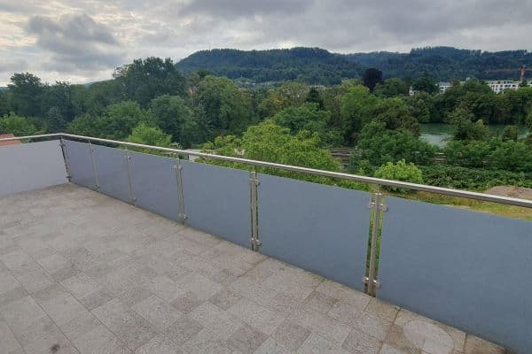 Pronájem bytu 3+1 107 m², Zimmermannstrasse 19, Laufenburg Pronájem bytu 3+1 107 m², Zimmermannstrasse 19, Laufenburg