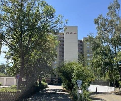 Prodej bytu 3+1 89 m², Cellerstrasse 24 D/E, Braunschweig, Dolní Sasko Prodej bytu 3+1 89 m², Cellerstrasse 24 D/E, Braunschweig, Dolní Sasko