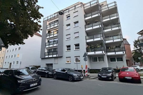 Pronájem bytu 1+1 27 m², Am Stadtpark 21, Nürnberg Pronájem bytu 1+1 27 m², Am Stadtpark 21, Nürnberg