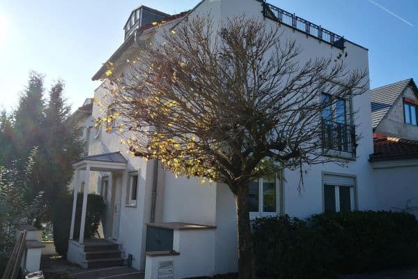 Pronájem domu 167 m², pozemek 170 m², Hardtbergweg 7a, Kronberg im Taunus Pronájem domu 167 m², pozemek 170 m², Hardtbergweg 7a, Kronberg im Taunus