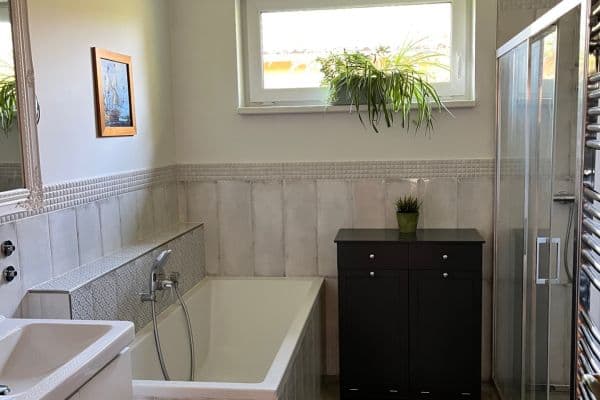 Pronájem domu 150 m², pozemek 998 m², U Radnice, SO POÚ Odolena Voda Pronájem domu 150 m², pozemek 998 m², U Radnice, SO POÚ Odolena Voda