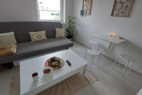 Pronájem bytu 1+kk 30 m², K Raškovci, Kolín Pronájem bytu 1+kk 30 m², K Raškovci, Kolín
