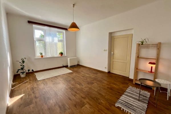 Pronájem bytu 2+1 67 m², Na Záhonech, Praha Pronájem bytu 2+1 67 m², Na Záhonech, Praha