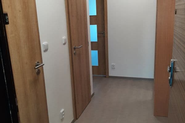 Pronájem bytu 2+kk 42 m², Stankovského, SO POÚ Čelákovice Pronájem bytu 2+kk 42 m², Stankovského, SO POÚ Čelákovice