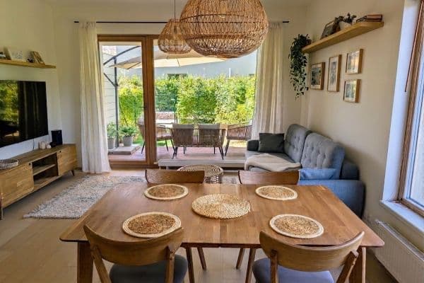 Prodej bytu 3+kk 77 m², Mölzerova, Praha Prodej bytu 3+kk 77 m², Mölzerova, Praha