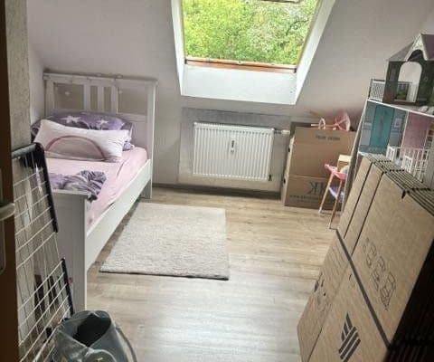 Pronájem bytu 3+1 58 m², Mannheim Pronájem bytu 3+1 58 m², Mannheim