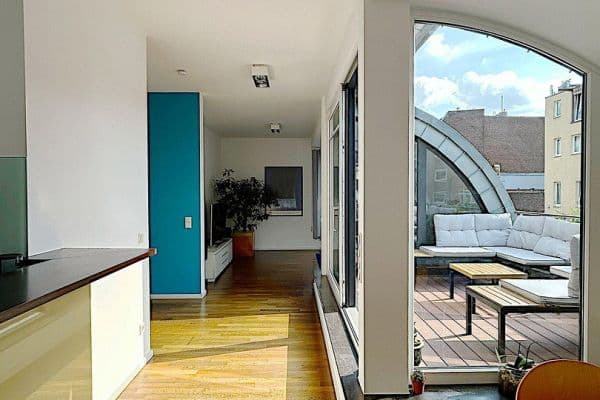 Pronájem bytu 3+kk 115 m², Köln Pronájem bytu 3+kk 115 m², Köln