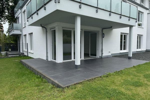 Pronájem bytu 3+1 92 m², Stresemannstraße / Ahornweg, Frechen Pronájem bytu 3+1 92 m², Stresemannstraße / Ahornweg, Frechen