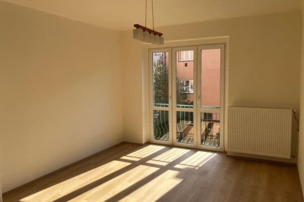 Pronájem bytu 2+kk 52 m², Srbínská, Praha Pronájem bytu 2+kk 52 m², Srbínská, Praha