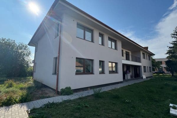 Prodej bytu 6+kk 146 m², Masarykova, Rudná Prodej bytu 6+kk 146 m², Masarykova, Rudná