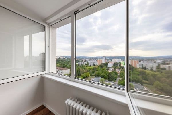 Prodej bytu 3+kk 70 m², Poljanovova, Praha Prodej bytu 3+kk 70 m², Poljanovova, Praha