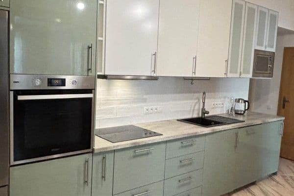Prodej bytu 4+kk 94 m², Mahenova, Praha Prodej bytu 4+kk 94 m², Mahenova, Praha