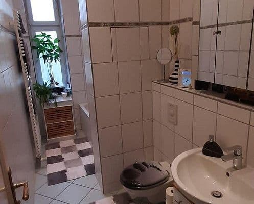 Pronájem bytu 3+1 88 m², Herrenhausstr. 11, Berlin, Berlín Pronájem bytu 3+1 88 m², Herrenhausstr. 11, Berlin, Berlín