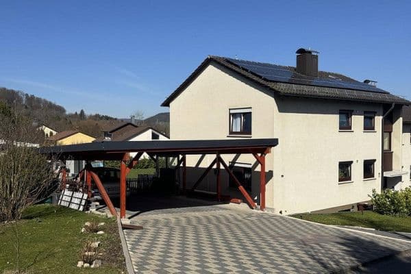Prodej domu 147 m², pozemek 677 m², Tuttlingen, Bádensko-Württembersko Prodej domu 147 m², pozemek 677 m², Tuttlingen, Bádensko-Württembersko