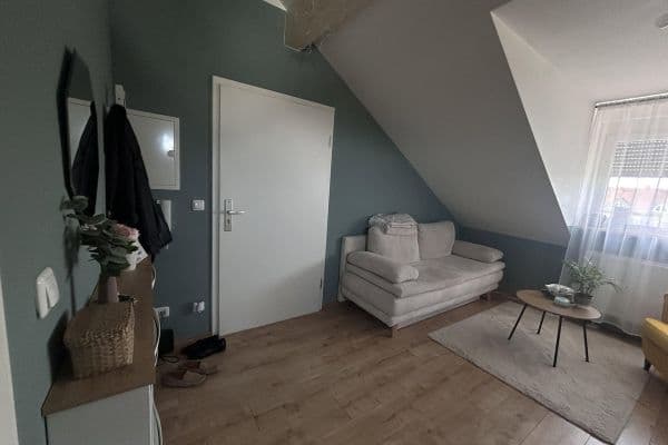 Pronájem bytu 1+kk 40 m², Margeritenstraße 13, Poing, Bavorsko Pronájem bytu 1+kk 40 m², Margeritenstraße 13, Poing, Bavorsko