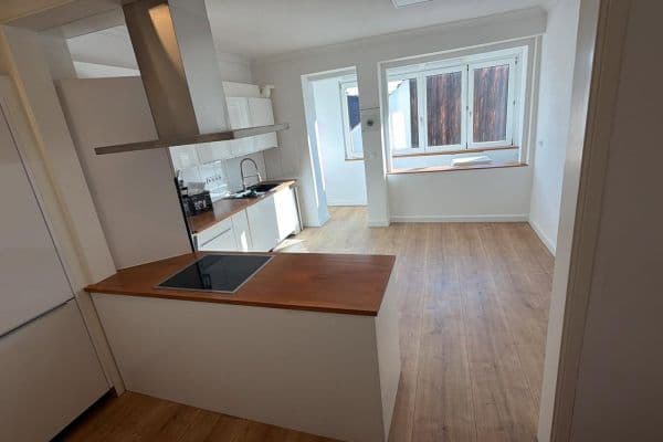 Pronájem bytu 3+kk 100 m², Geigerstraße 9, Pforzheim Pronájem bytu 3+kk 100 m², Geigerstraße 9, Pforzheim