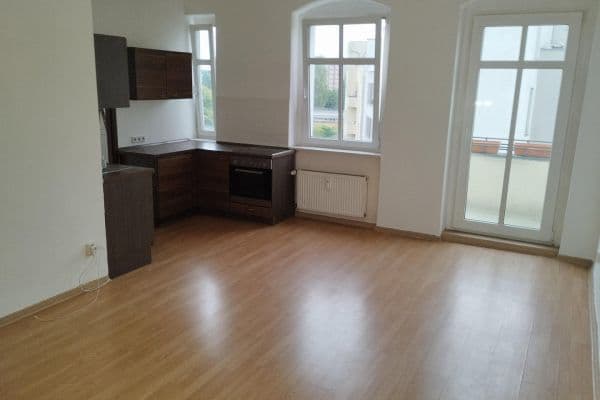 Prodej bytu 2+1 39 m², Simplonstraße 59, Berlin, Berlín Prodej bytu 2+1 39 m², Simplonstraße 59, Berlin, Berlín