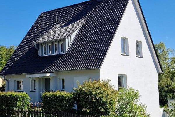 Prodej domu 152 m², pozemek 740 m², Bielefeld, Severní Porýní-Vestfálsko Prodej domu 152 m², pozemek 740 m², Bielefeld, Severní Porýní-Vestfálsko