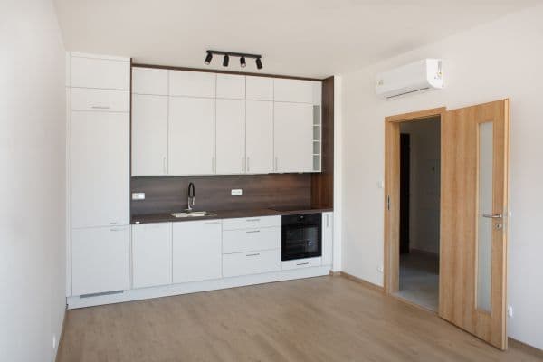 Pronájem bytu 2+kk 45 m², Pražská, Kolín, Středočeský kraj Pronájem bytu 2+kk 45 m², Pražská, Kolín, Středočeský kraj