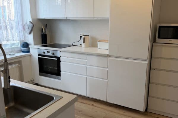Pronájem bytu 2+1 58 m², K Šeberovu, Praha Pronájem bytu 2+1 58 m², K Šeberovu, Praha