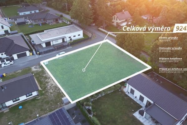 Prodej pozemku 924 m², Petřvald Prodej pozemku 924 m², Petřvald