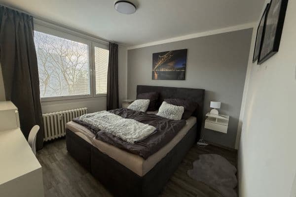 Pronájem bytu 3+1 70 m², Alejní, SO POÚ Teplice Pronájem bytu 3+1 70 m², Alejní, SO POÚ Teplice