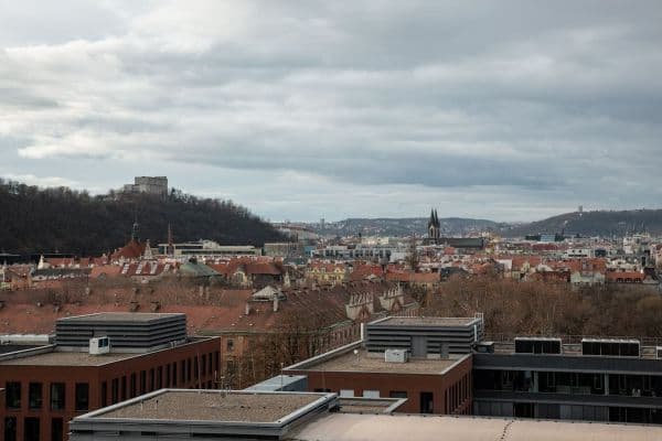 Pronájem bytu 1+kk 30 m², Molákova, Praha Pronájem bytu 1+kk 30 m², Molákova, Praha