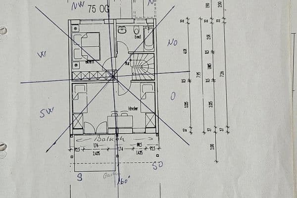 Prodej domu 103 m², pozemek 171 m², Etzelstraße 15, Roth Prodej domu 103 m², pozemek 171 m², Etzelstraße 15, Roth