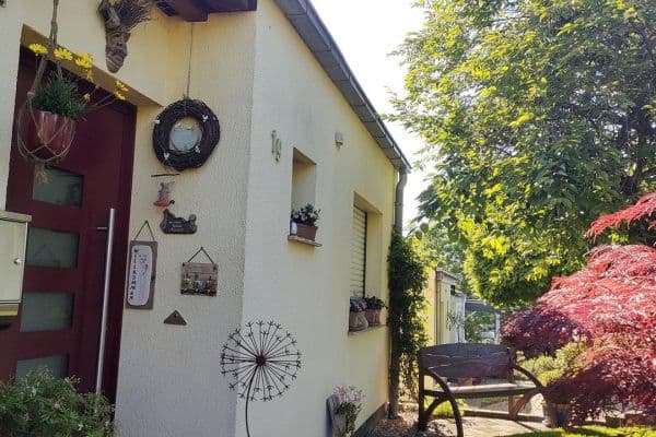Prodej domu 131 m², pozemek 236 m², Leverkusen Prodej domu 131 m², pozemek 236 m², Leverkusen