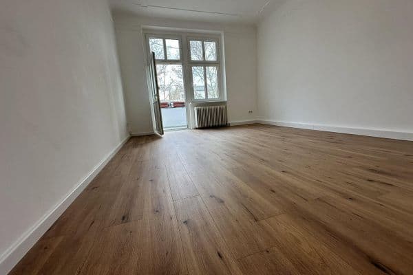 Pronájem bytu 2+kk 65 m², Kurstraße 10, Berlin Spandau, Berlín Pronájem bytu 2+kk 65 m², Kurstraße 10, Berlin Spandau, Berlín
