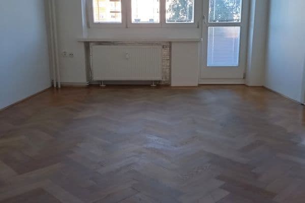 Prodej bytu 2+1 60 m², třída Tomáše Bati, Zlín, Zlínský kraj Prodej bytu 2+1 60 m², třída Tomáše Bati, Zlín, Zlínský kraj