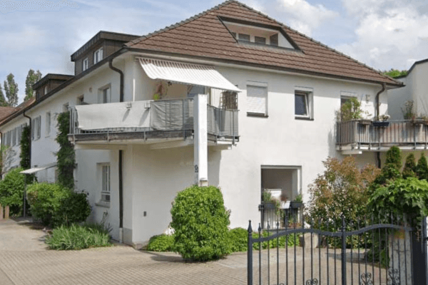 Pronájem bytu 3+1 81 m², Wettelbrunnerstraße 19a, Staufen im Breisgau, Bádensko-Württembersko Pronájem bytu 3+1 81 m², Wettelbrunnerstraße 19a, Staufen im Breisgau, Bádensko-Württembersko