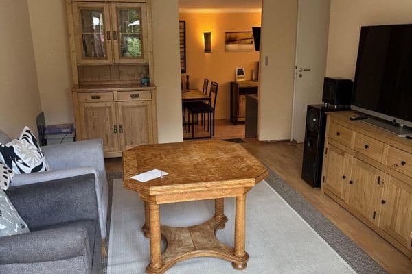 Pronájem bytu 3+1 60 m², Wiesbaden, Hessen Pronájem bytu 3+1 60 m², Wiesbaden, Hessen