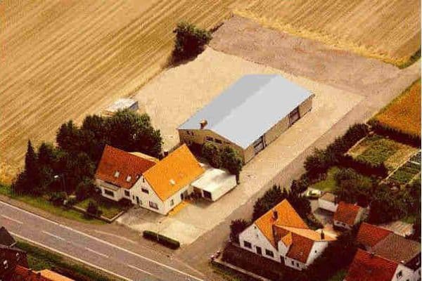 Pronájem nebytového prostoru 3.000 m², Minden Pronájem nebytového prostoru 3.000 m², Minden