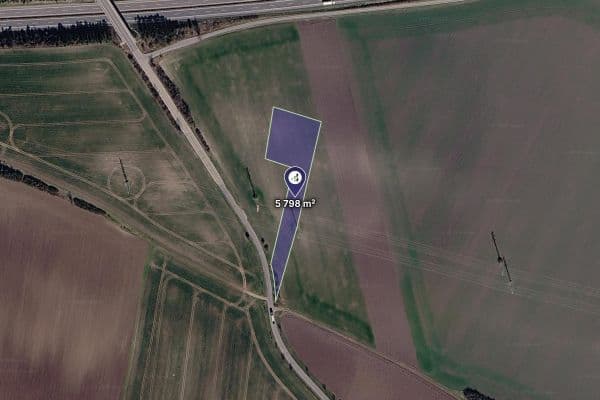Prodej pozemku 1.581 m², Mochov Prodej pozemku 1.581 m², Mochov