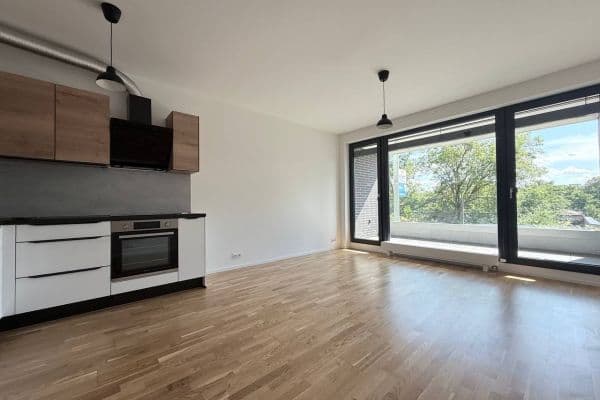 Pronájem bytu 1+kk 41 m², Práčská, Praha Pronájem bytu 1+kk 41 m², Práčská, Praha