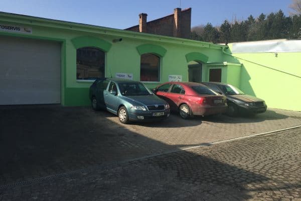 Prodej nebytového prostoru 1.348 m², Ke Kotlářce, Praha Prodej nebytového prostoru 1.348 m², Ke Kotlářce, Praha