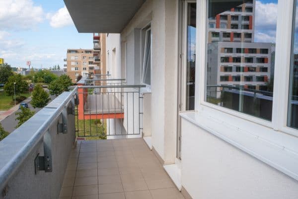 Prodej bytu 2+kk 61 m², Modenská, Praha Prodej bytu 2+kk 61 m², Modenská, Praha