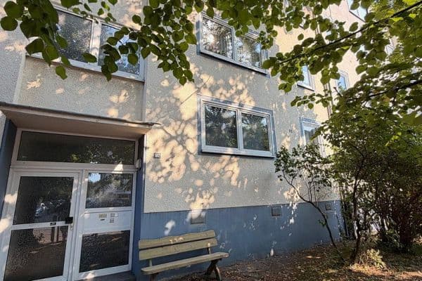 Pronájem bytu 2+1 48 m², Köln, Severní Porýní-Vestfálsko Pronájem bytu 2+1 48 m², Köln, Severní Porýní-Vestfálsko