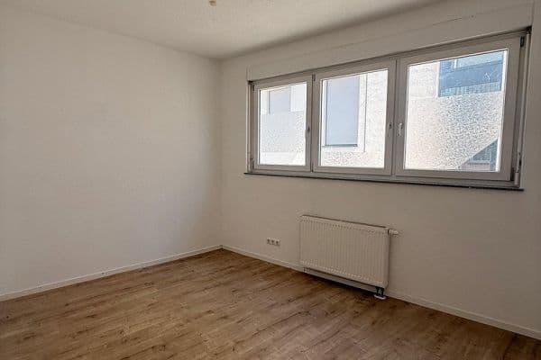 Pronájem bytu 3+1 65 m², Schwibbogengasse 3, Heilbronn Pronájem bytu 3+1 65 m², Schwibbogengasse 3, Heilbronn