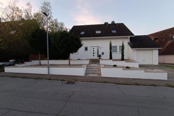 Prodej domu 146 m², pozemek 705 m², Remchingen Prodej domu 146 m², pozemek 705 m², Remchingen