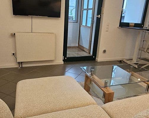 Pronájem bytu 2+1 43 m², Solingen, Severní Porýní-Vestfálsko Pronájem bytu 2+1 43 m², Solingen, Severní Porýní-Vestfálsko