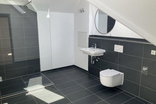 Prodej bytu 4+1 100 m², Speyer Prodej bytu 4+1 100 m², Speyer