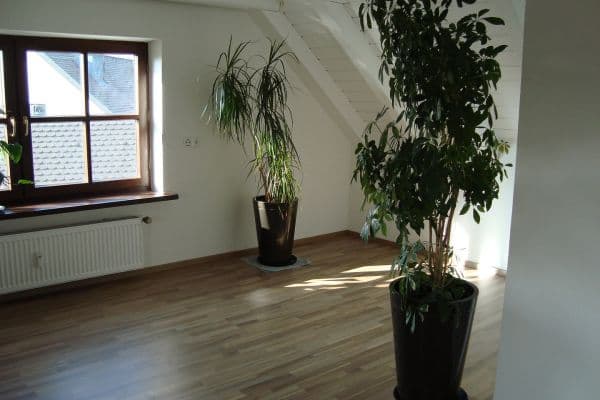 Pronájem bytu 2+1 50 m², Alter Moniberg, Landshut Pronájem bytu 2+1 50 m², Alter Moniberg, Landshut